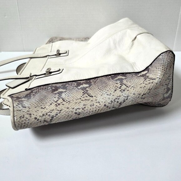 Coach Purse White Gray Mixed Exotic Leather Snakeskin Taylor Satchel F23303 - Picture 8 of 16